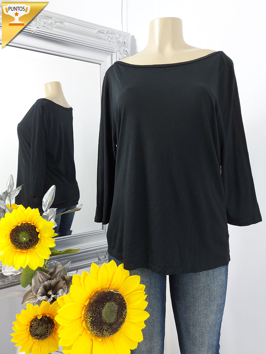 Blusa - A. New. Day